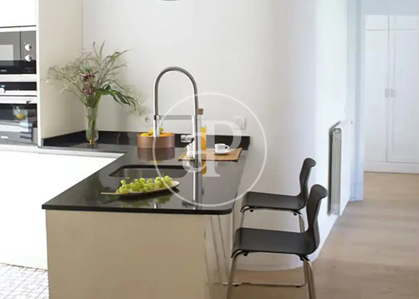 Kitchen of Flat for rent in Madrid  with Air Conditioner, Heating and Terrace