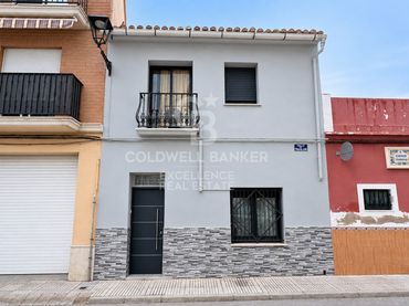 Haus mit Balkon zum Verkauf in Calle Trafalgar