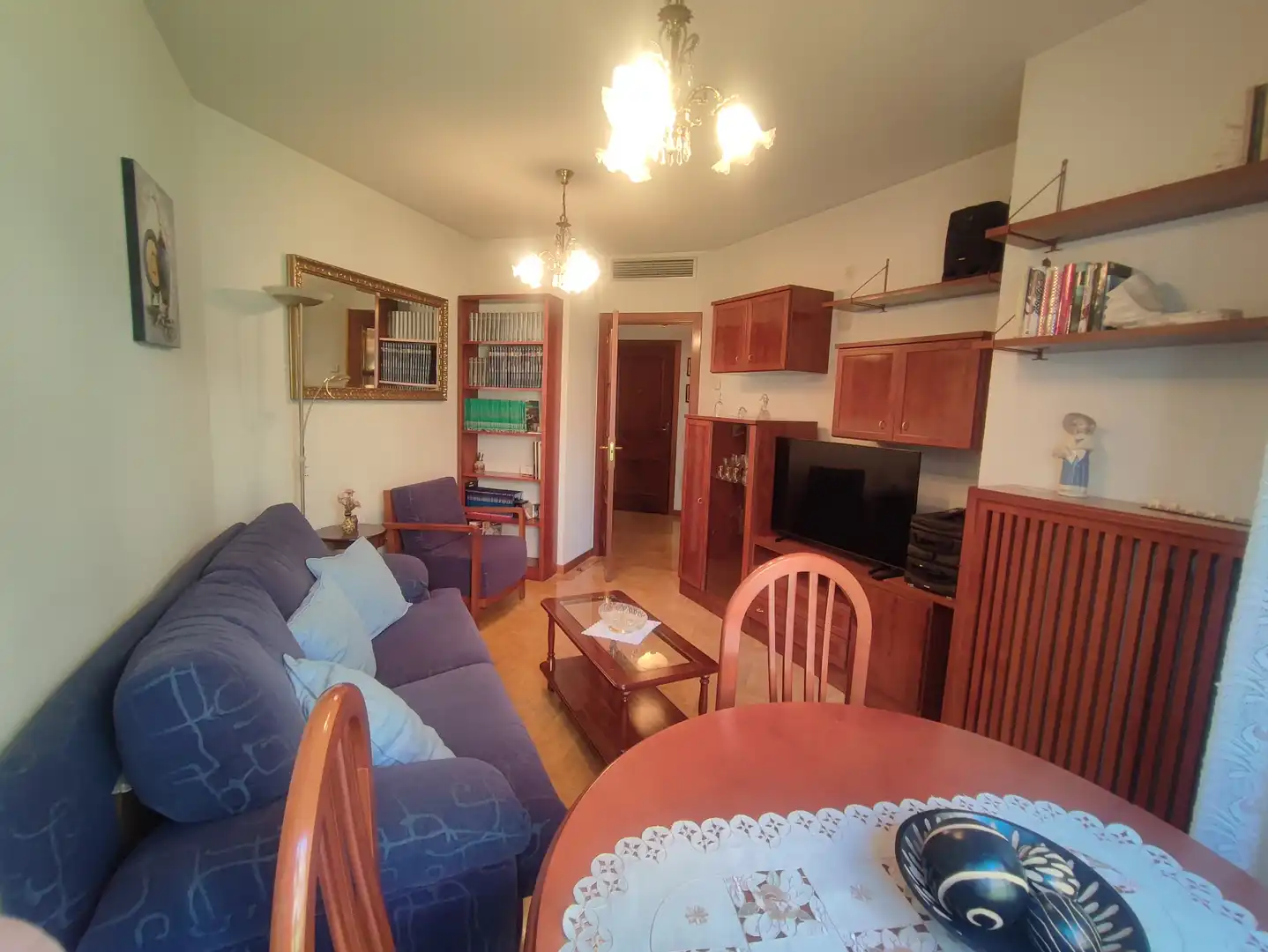 Sala d'estar de Pis en venda en Madrid amb Aire condicionat, Calefacció i Parquet