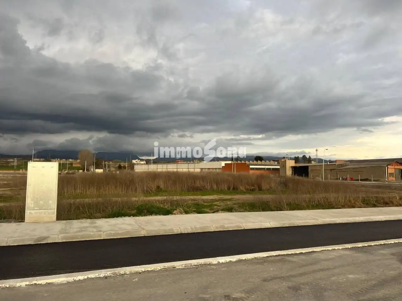Wohnbaugrundstück zum Verkauf in Manlleu, imagen 4