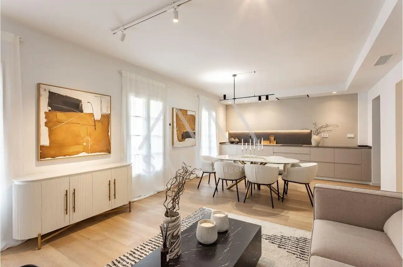 Wohnung mit Pool zum Verkauf in Ciutat Vella