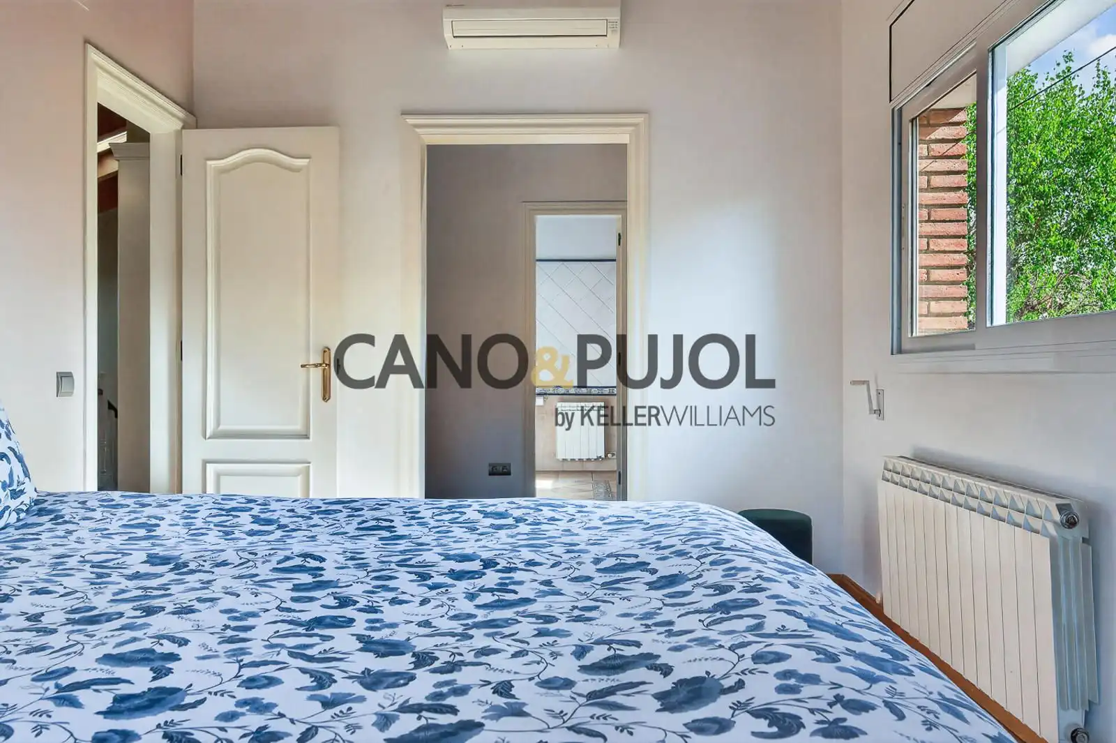 Dormitori de Casa o xalet en venda en Sant Cugat del Vallès amb Aire condicionat, Calefacció i Terrassa