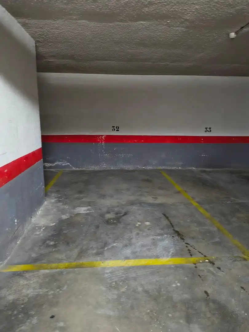 Parking of Garage for sale in Paterna