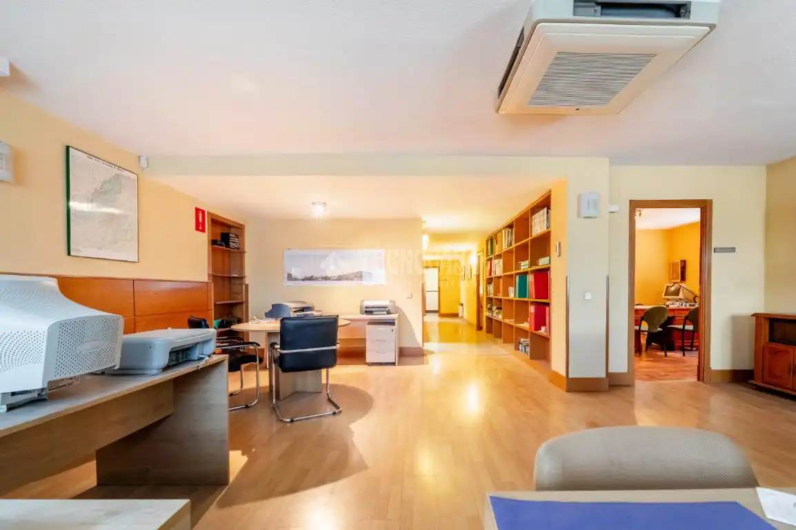 Local en venta en Las Rozas de Madrid con Aire acondicionado y Calefacción