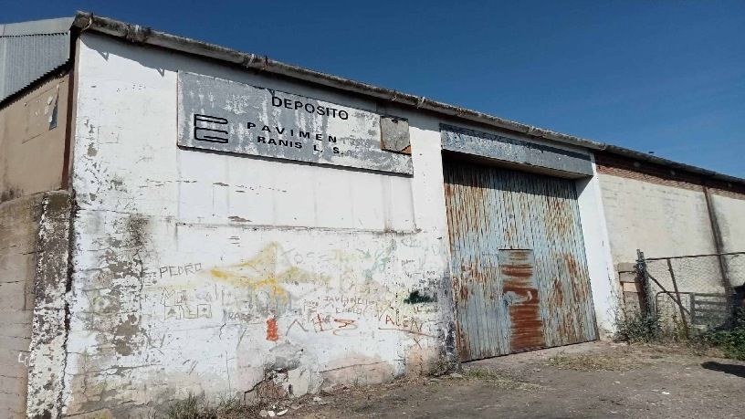 Exterior view of Industrial buildings for sale in Don Benito