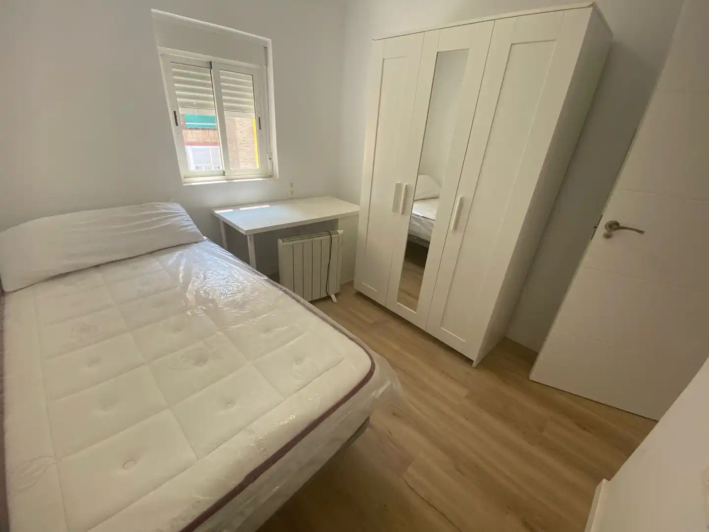 Wohnung zur Miete in Placeta Larra, 2, Barrio de Zaidín
