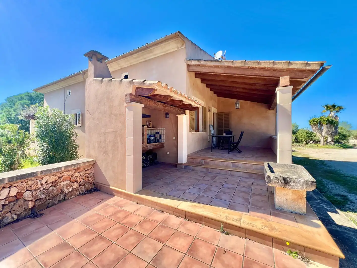Terraza de Finca rústica de alquiler en Campos con Aire acondicionado, Calefacción y Jardín privado