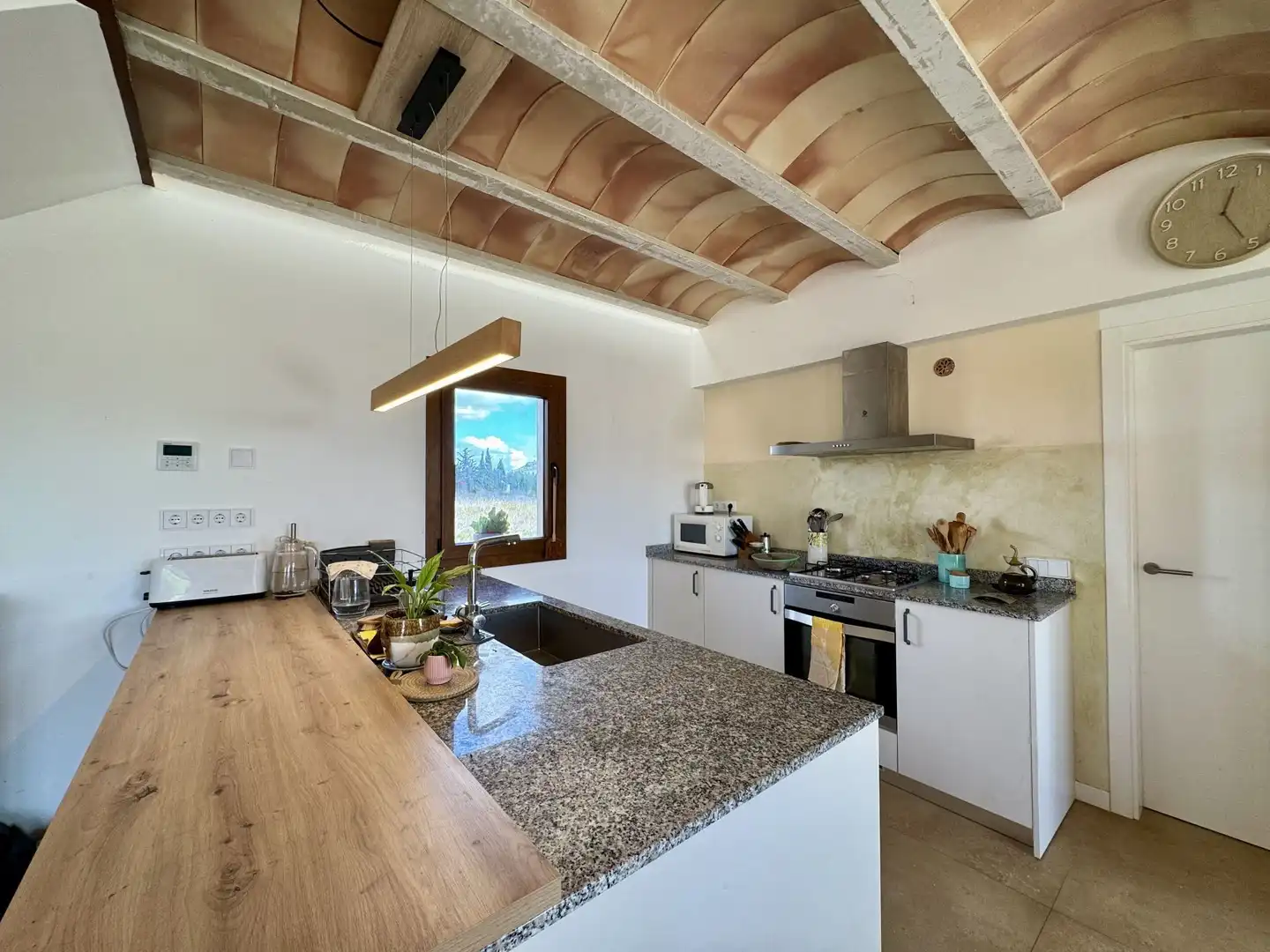 Küche von Country house zur Miete in Llucmajor mit Klimaanlage, Heizung und Terrasse