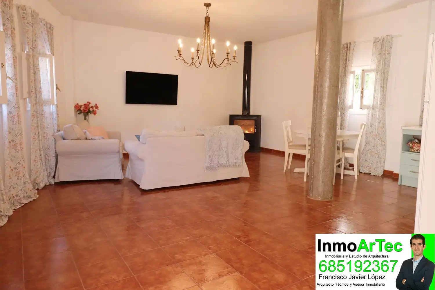Living room of Houses for sale in Fuente Vaqueros  with Swimming Pool and Furnished