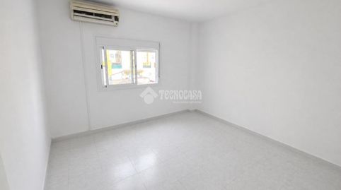 Photo 4 of Flat for sale in C. Virgen de la Paz, Barrio Bajo, San Juan de Aznalfarache