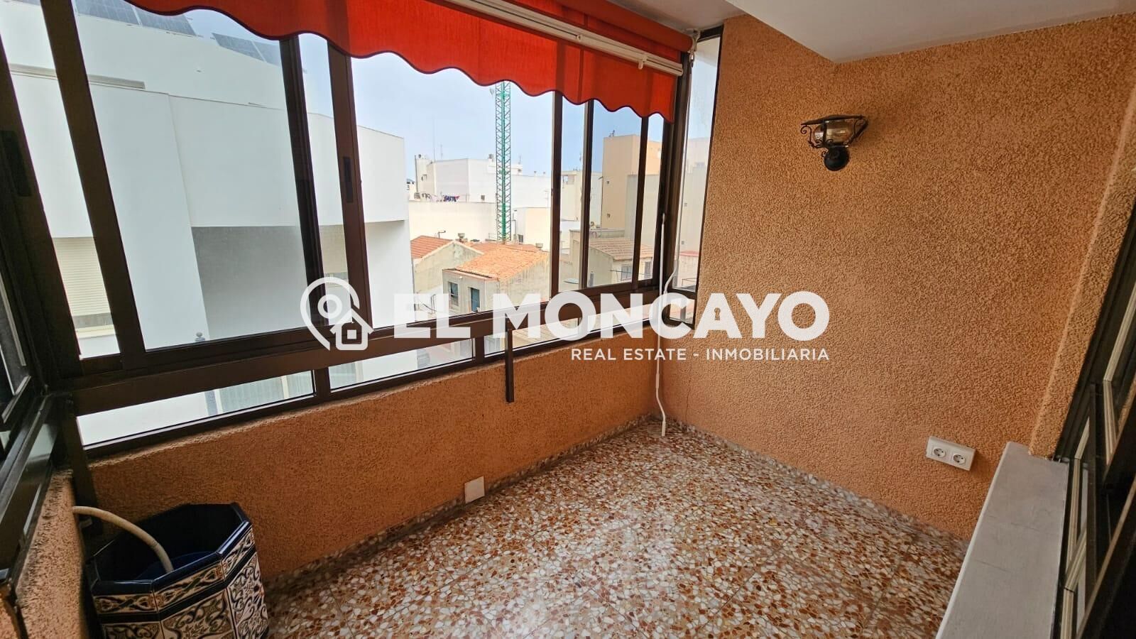 Apartament en venda a Calle MEDIODIA, Pueblo, Guardamar del Segura