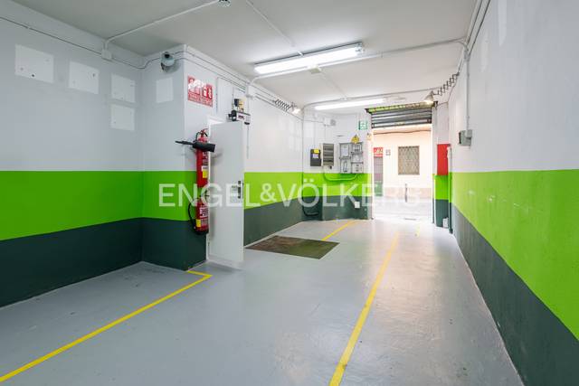 Local comercial en Venta en Vila de Gràcia