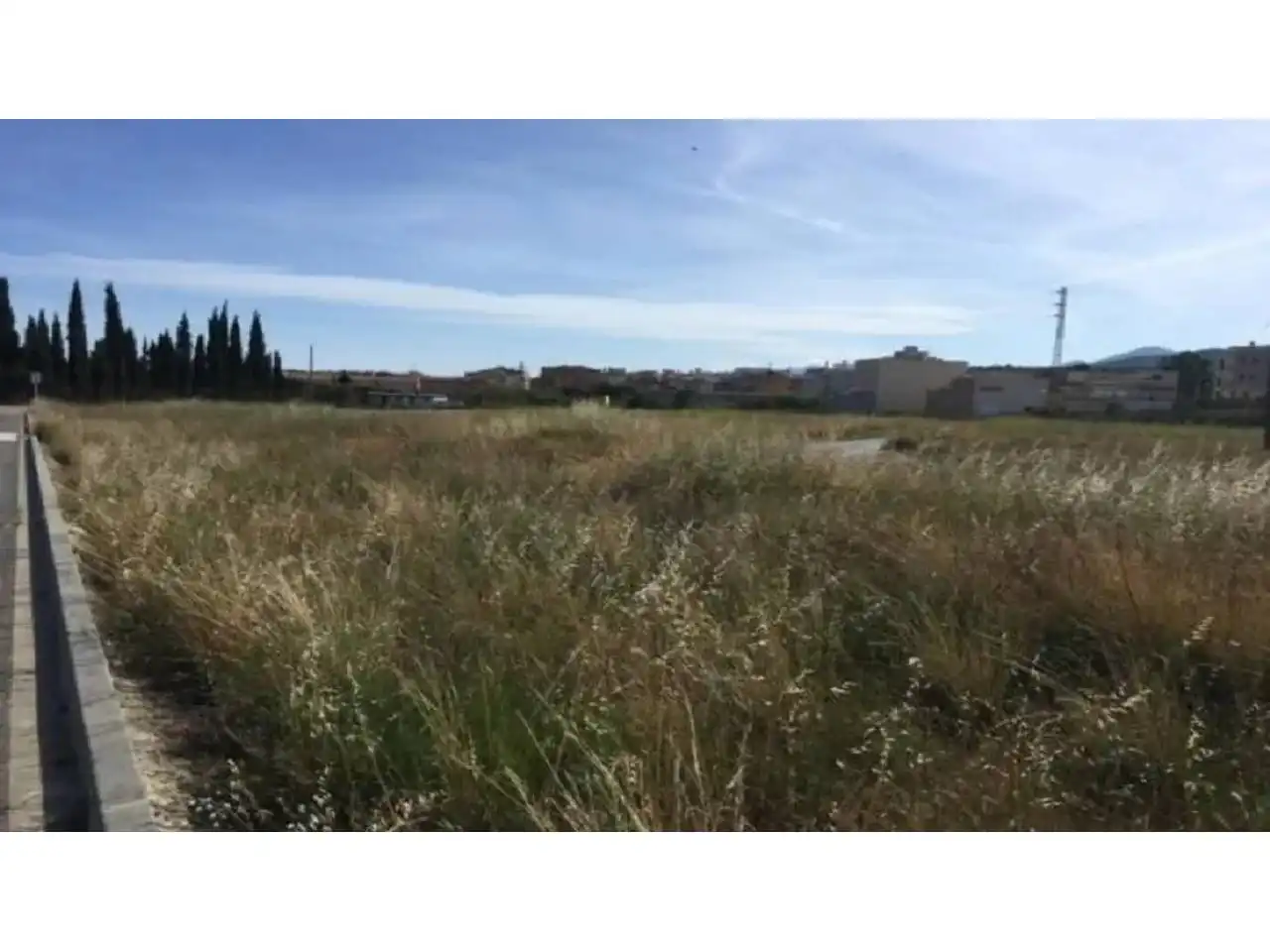 Terreny residencial en venda a Calle UA 9 RIERO SUD, PARCELA