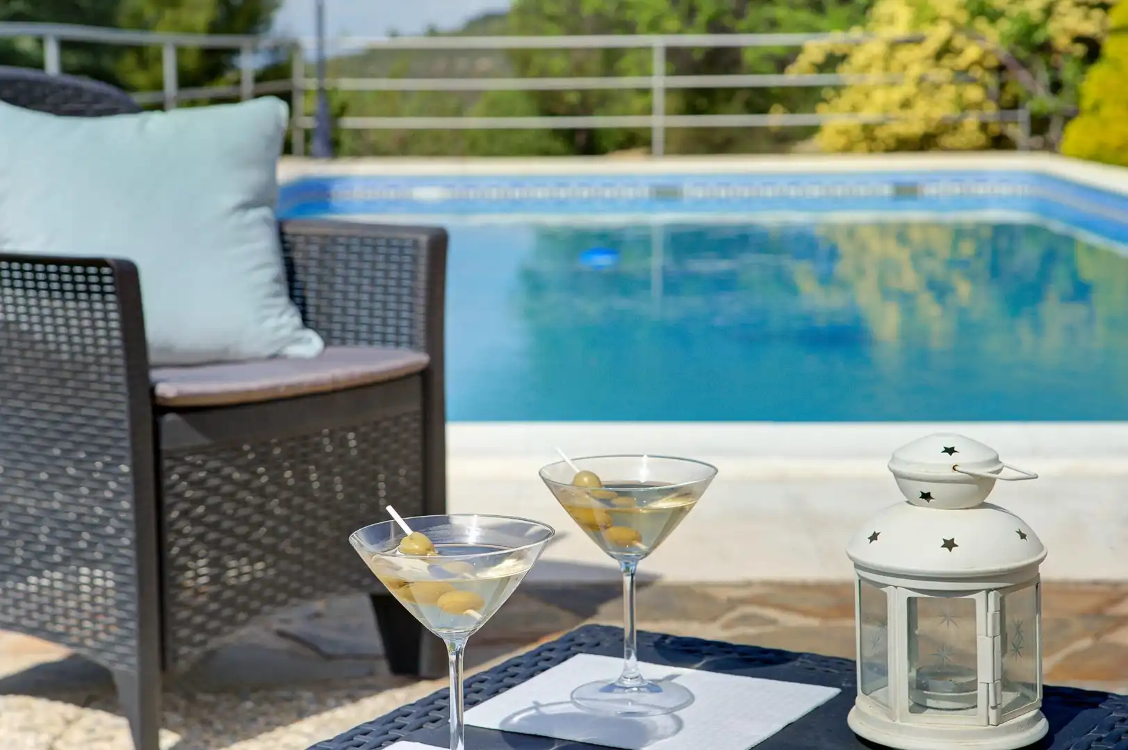 Terrassa de Casa o xalet en venda en Jaén amb Jardí privat, Terrassa i Piscina