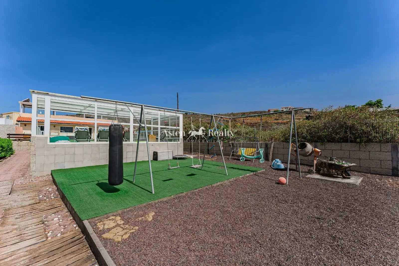 Detached house with pool for sale in El Mocán, imagen 28
