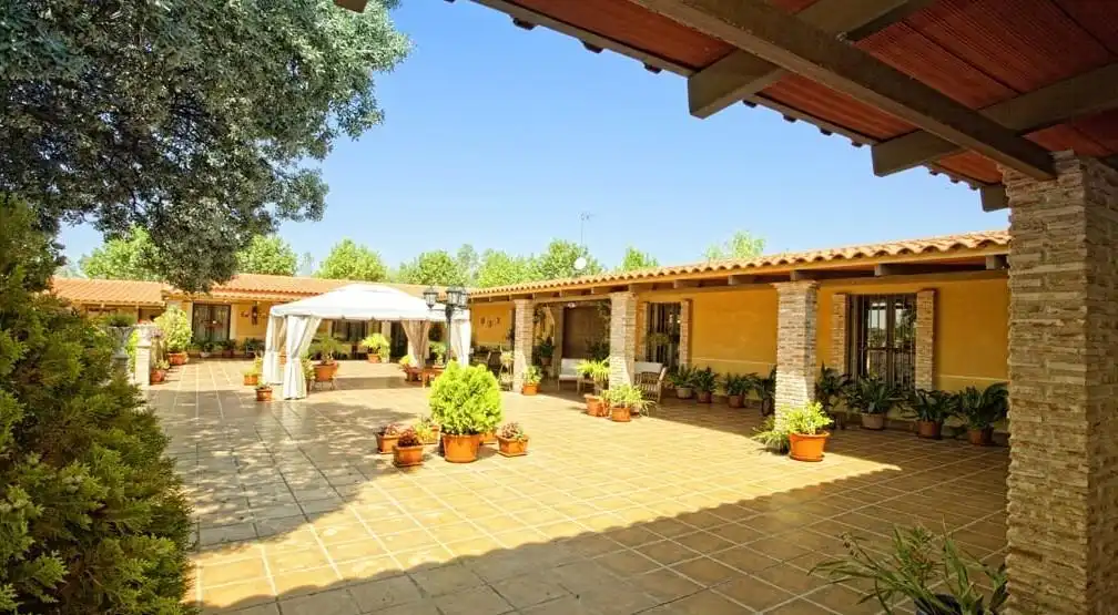 Finca rústica en venda en Villaviciosa de Odón amb Aire condicionat, Calefacció i Jardí privat