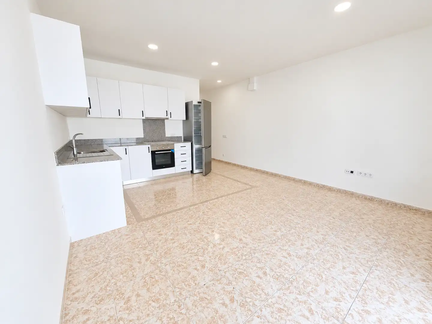 Terraced house with garden for sale in Platja Gran, imagen 6