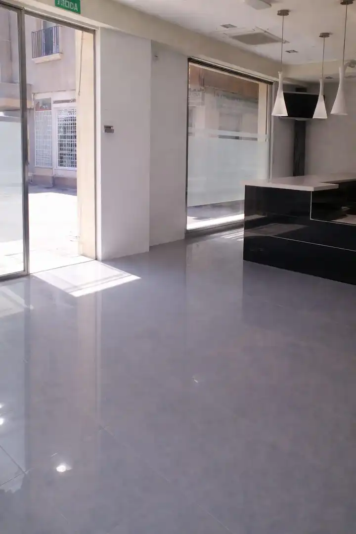 Local comercial en venda a Adra, imagen 2