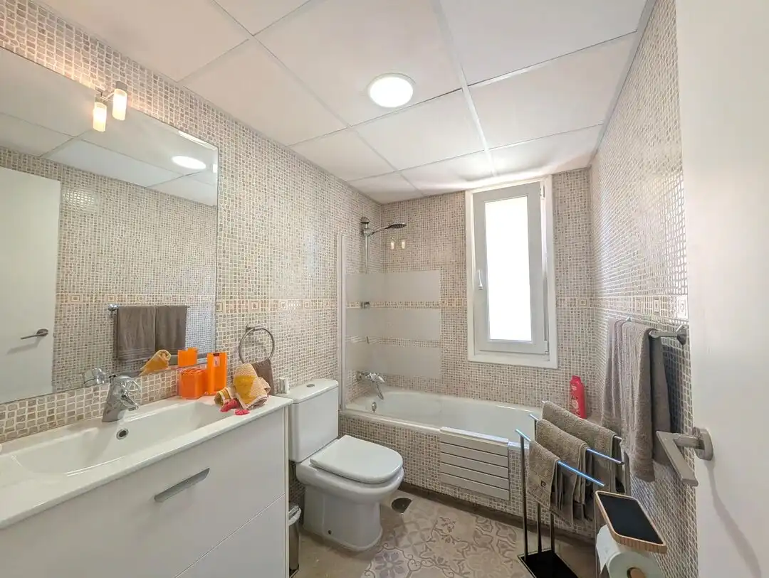 Bathroom of Detached homes for sale in La Alcaidesa  with Air Conditioner, Heating and Private garden