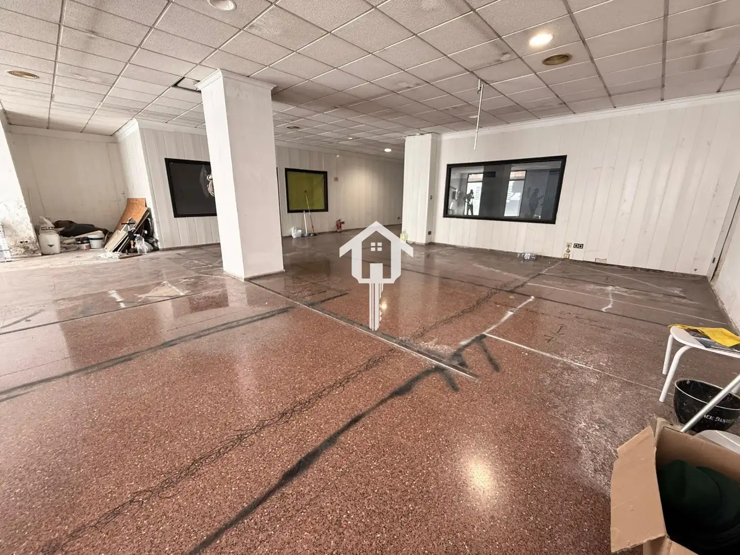 Local comercial en venta en Calle FCO CARRATALA CERNUDA, imagen 8