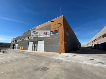 Nau industrial en venda a CALLE BORDEREA