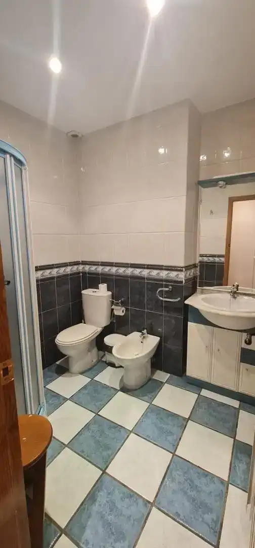 Bany de Casa o xalet en venda en Jaraicejo amb Aire condicionat