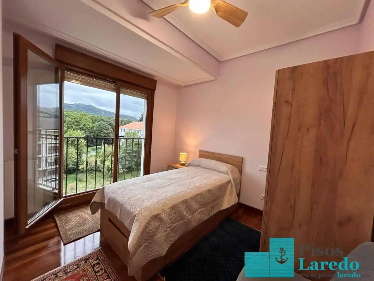 Flat for rent in Calle Badames, 27, Voto