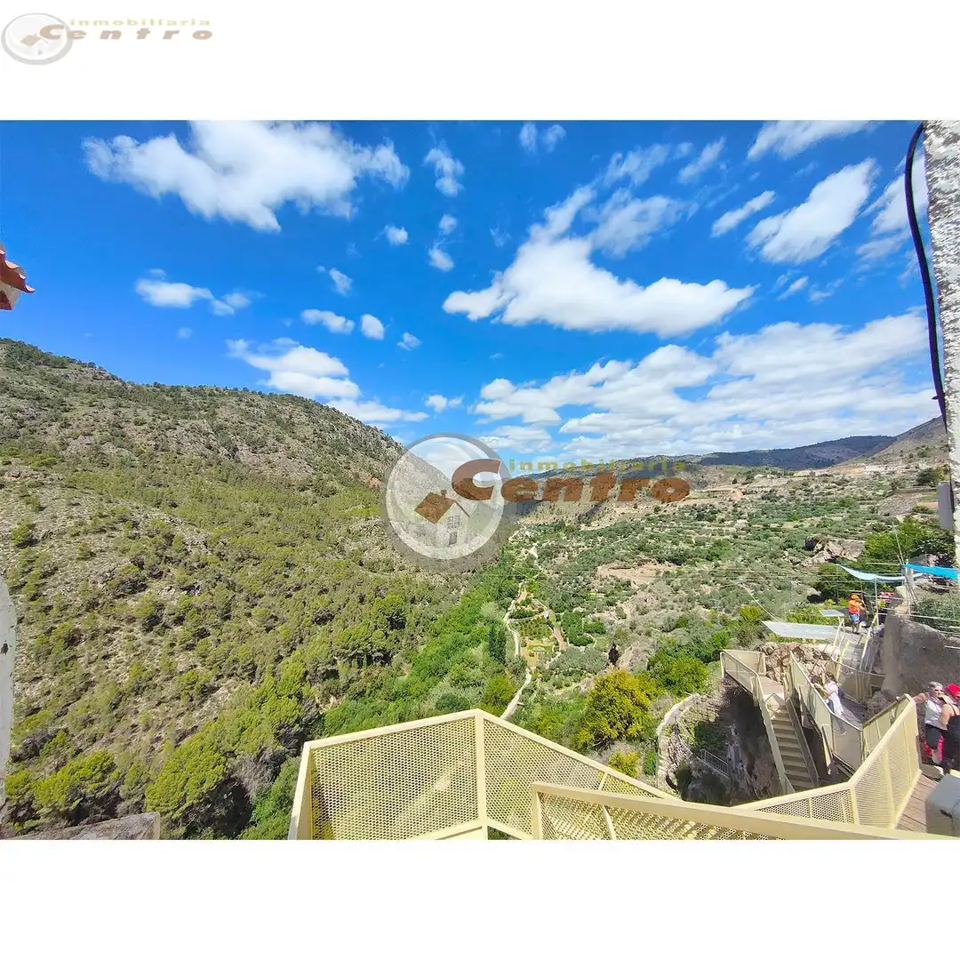 Casa o chalet en venta en Liétor con Aire acondicionado, Terraza y Trastero