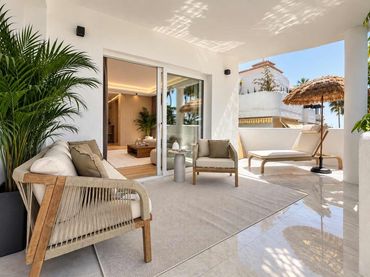 Piso con piscina en venta en Milla de Oro