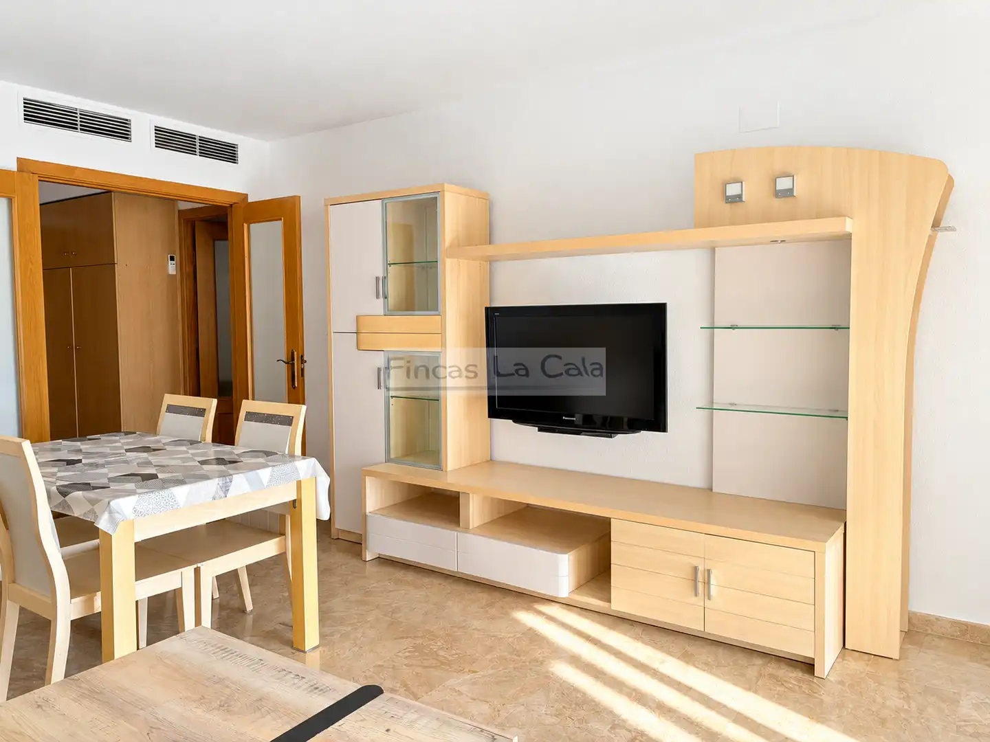 Apartamento con piscina en venta en levante 8, imagen 18