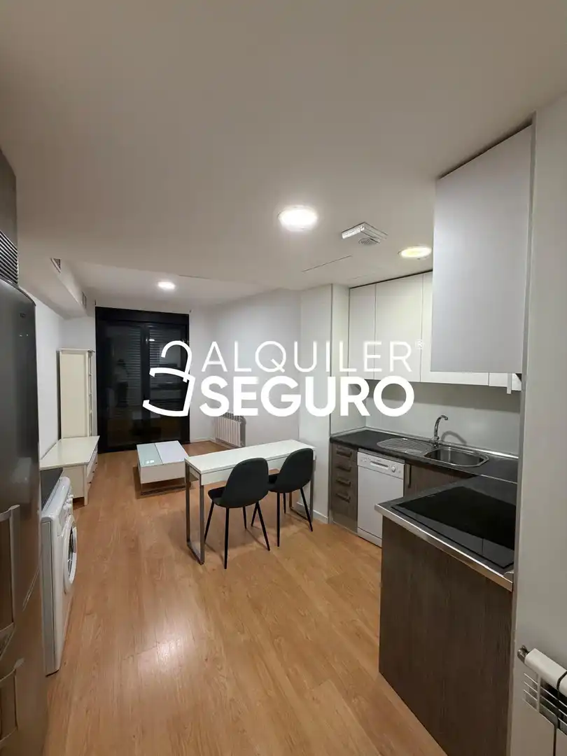 Kitchen of Flat for rent in Universidad