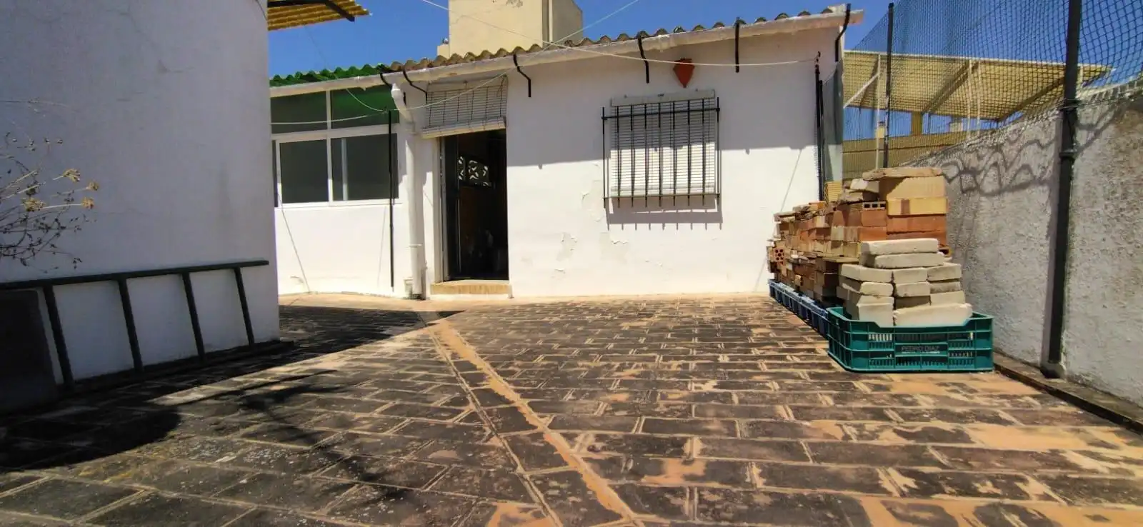 Casa con terraza en venta en Crevillet - Pinar Alto