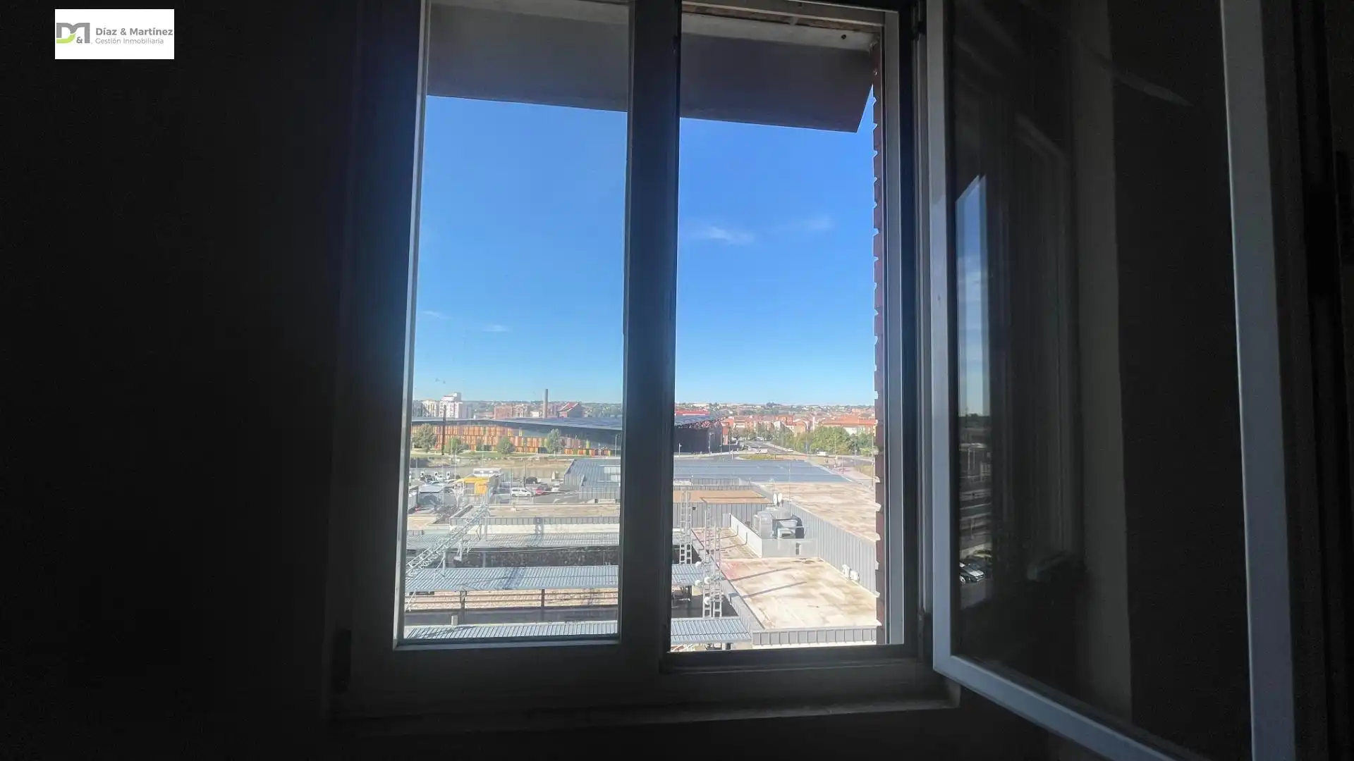 Piso en venta en León Capital , León
