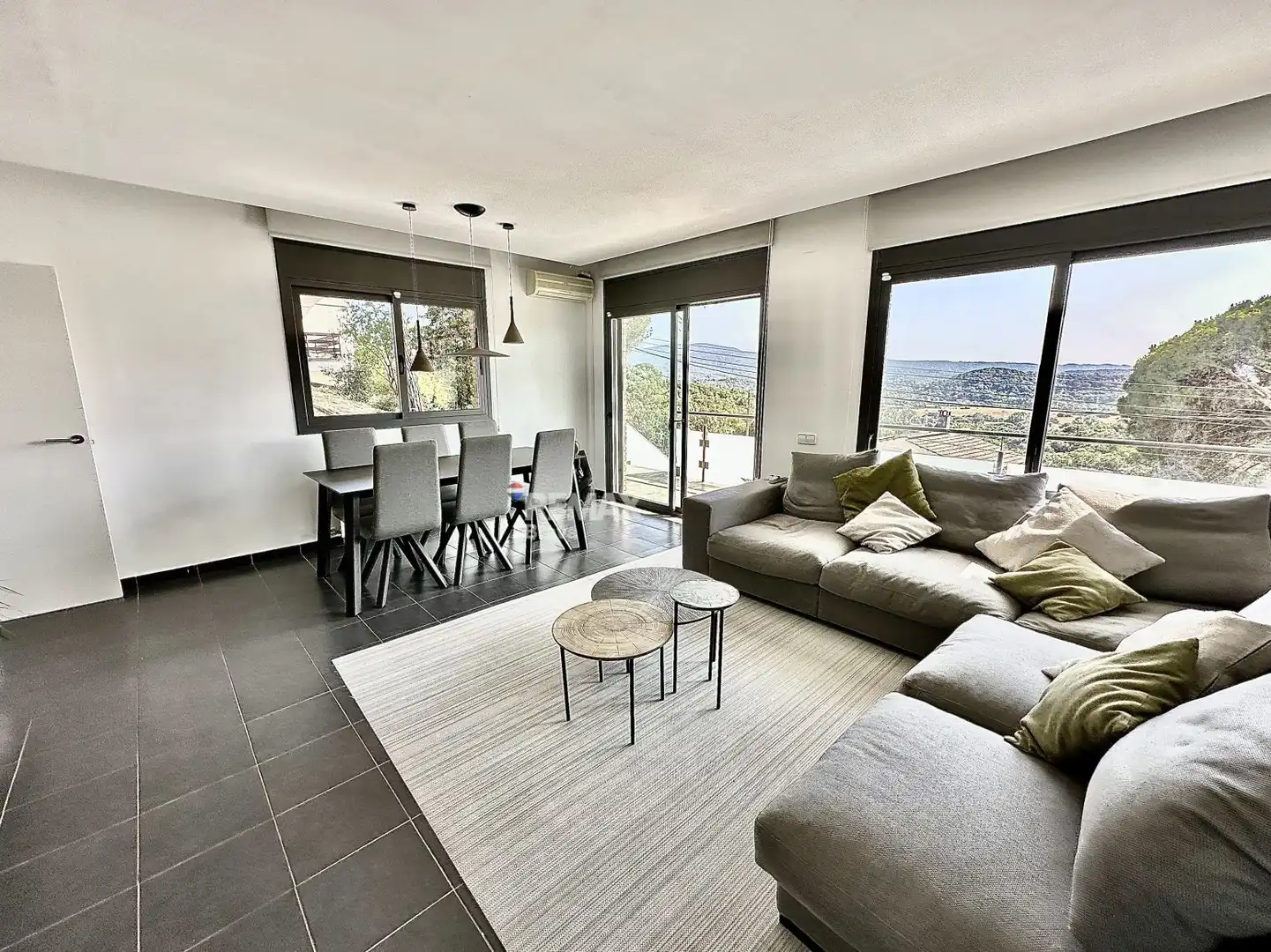 Sala d'estar de Casa o xalet en venda en Santa Maria de Palautordera amb Aire condicionat, Calefacció i Terrassa