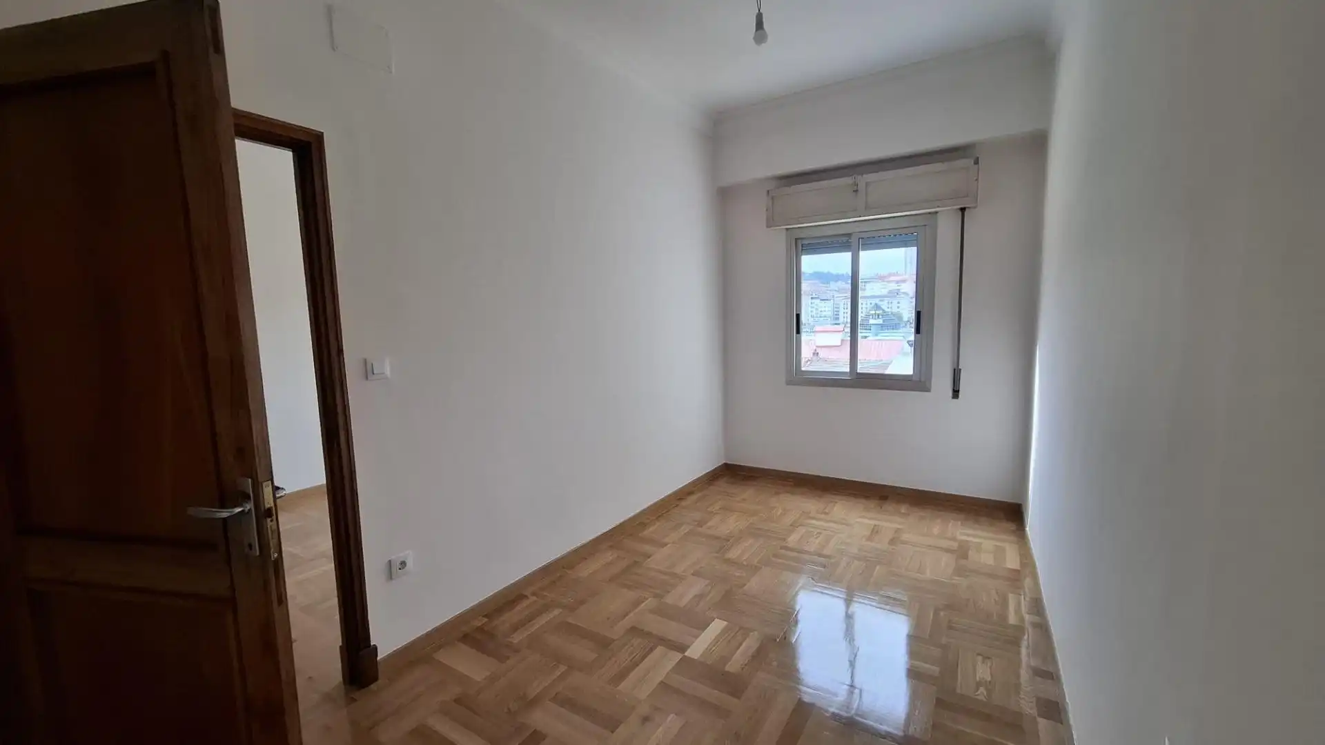 Bedroom of Flat for sale in Ourense Capital   with Parquet flooring, Storage room and Balcony