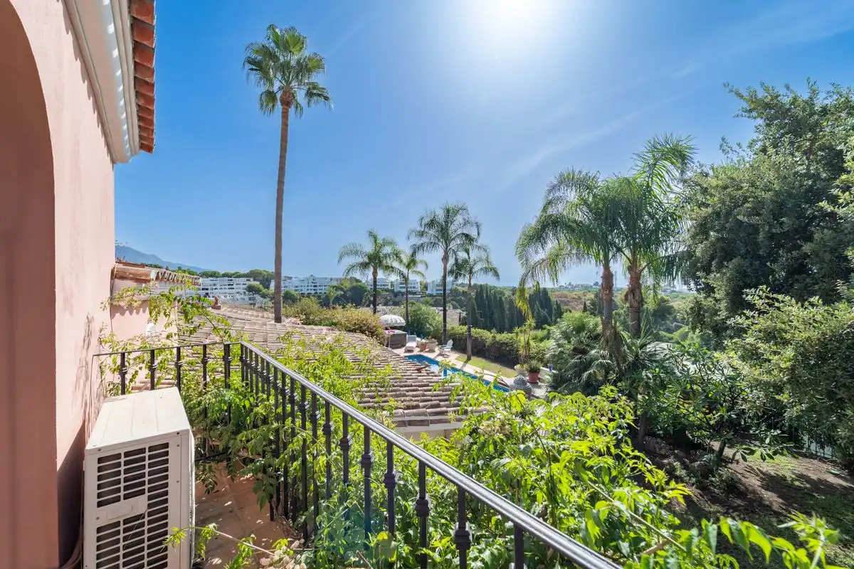 Exterior view of Houses for rent in Benahavís  with Air Conditioner, Heating and Private garden