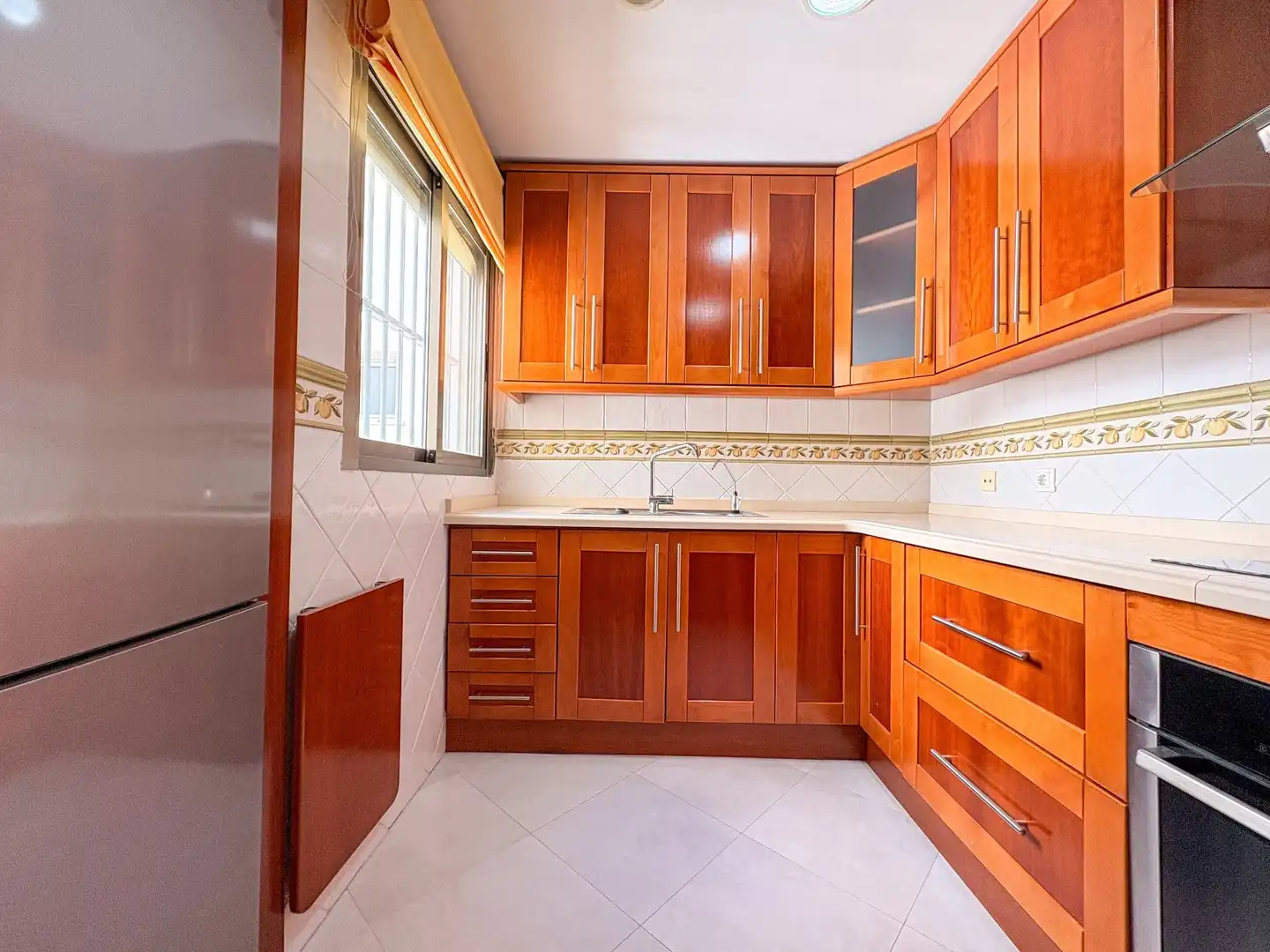 Kitchen of Attic for rent in Torrevieja  with Air Conditioner, Heating and Terrace
