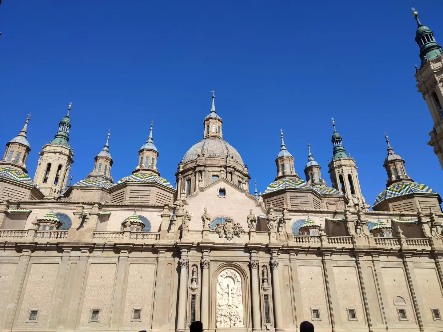 Exterior view of Flat for sale in Zaragoza  with Air Conditioner, Heating and Furnished