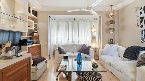 Foto 3 de Piso en venta en De Ramón Luján, Almendrales, Madrid Capital