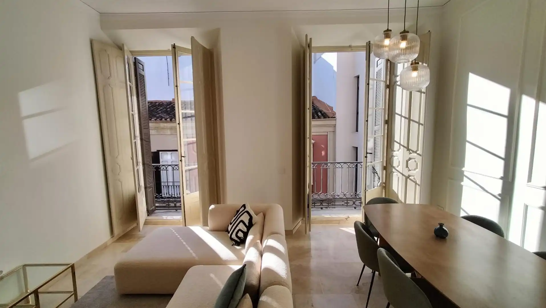 Sala d'estar de Pis en venda en Málaga amb Terrassa i Balcó