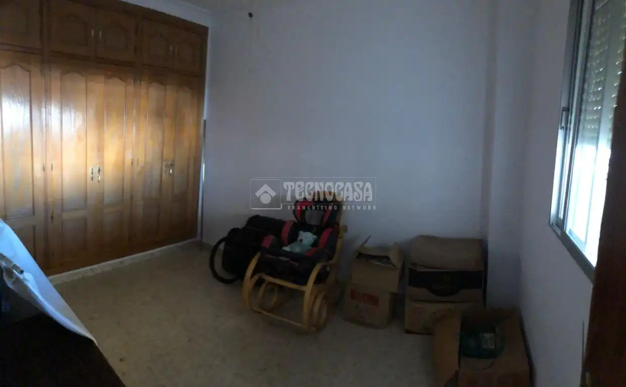 Casa adosada en venta en Sevilla con Aire acondicionado y Balcón