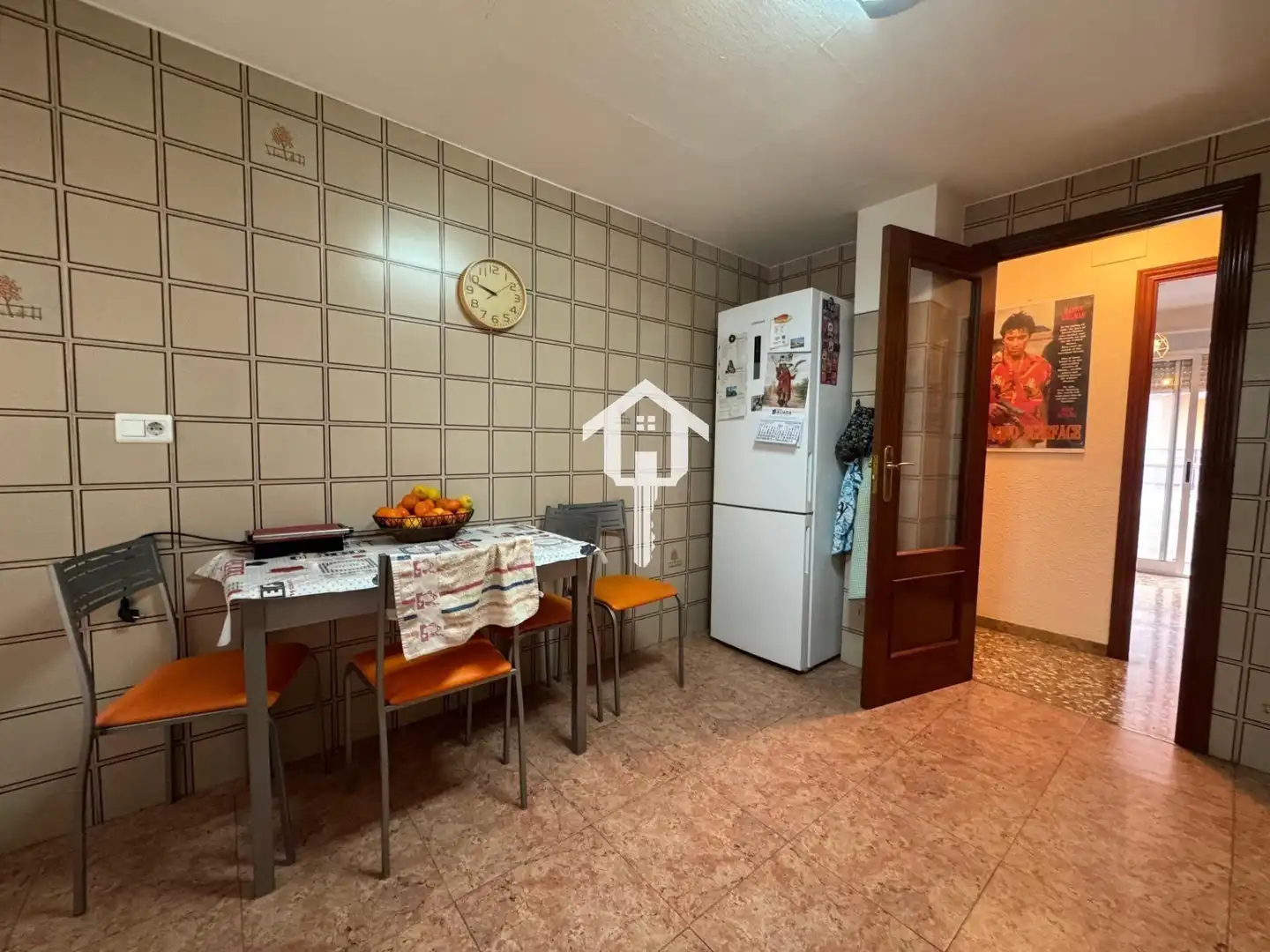Küche von Wohnung zum Verkauf in Alicante / Alacant mit Privatgarten und Balkon
