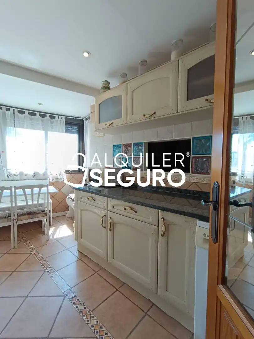 Cocina de Piso de alquiler en Valdemoro con Aire acondicionado, Calefacción y Terraza