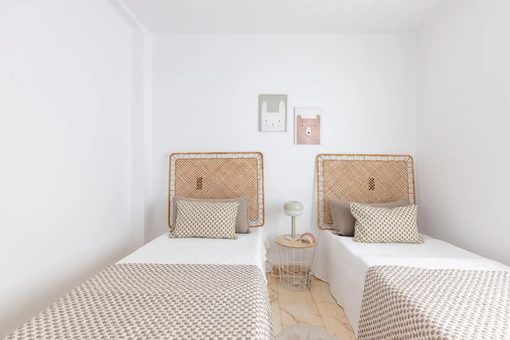 Bedroom of Flat for sale in Valencia  with Air Conditioner
