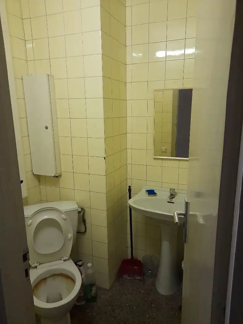 Oficina de alquiler en L'Hospitalet de Llobregat, Barcelona