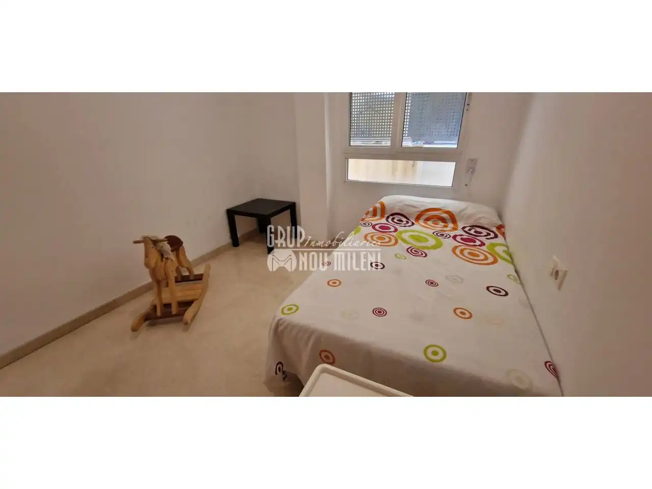Schlafzimmer von Wohnung zur Miete in Massanassa mit Klimaanlage, Terrasse und Möbliert