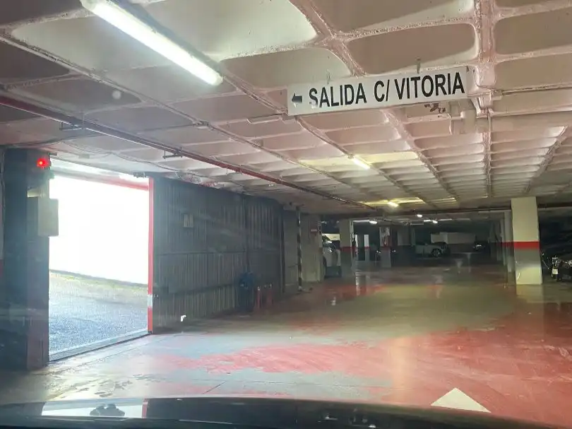 Garage zur Miete in Avenida del Arlanzón, 21, Villa Pilar