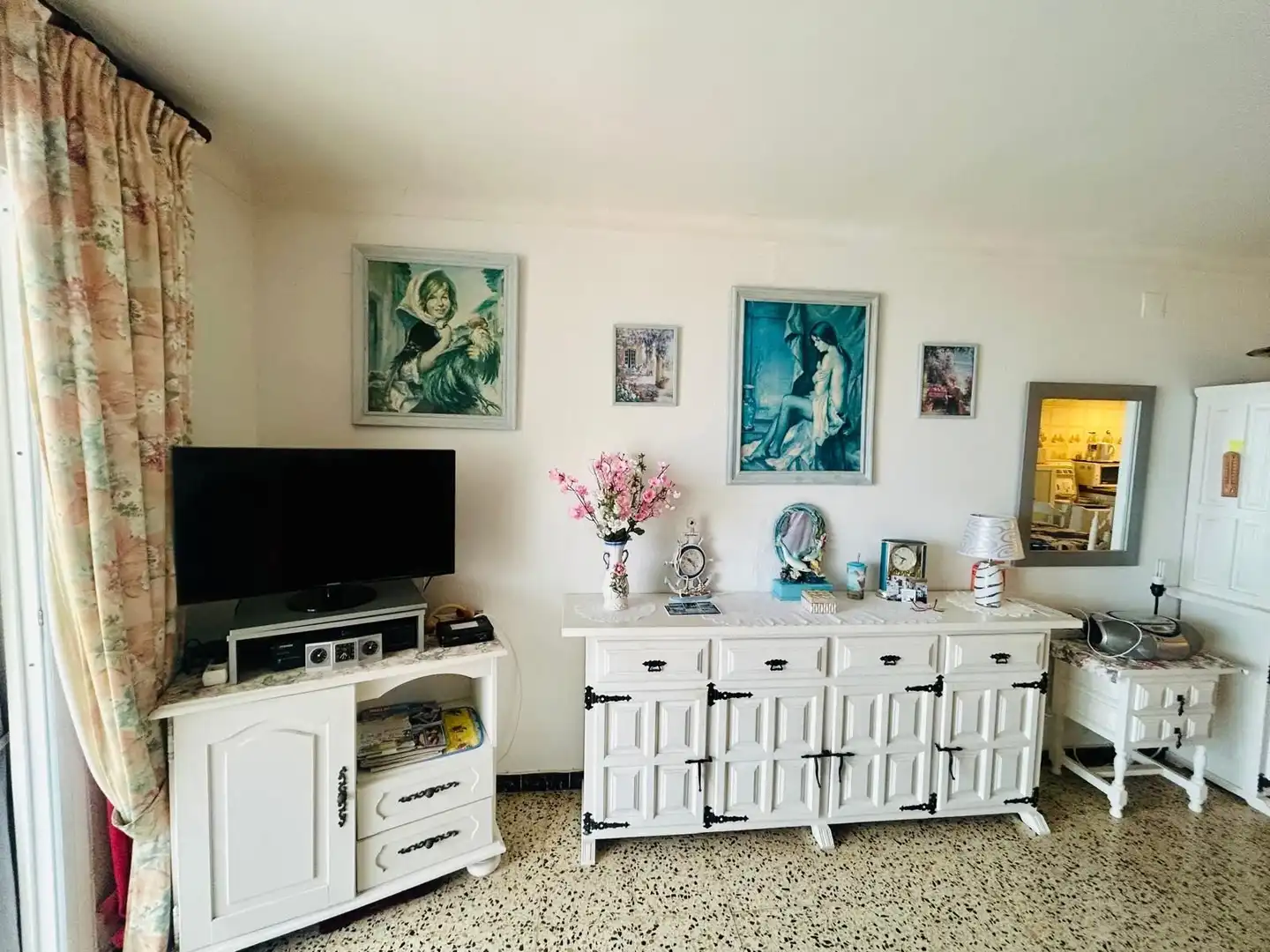 Sala de estar de Apartamento en venta en Empuriabrava con Amueblado