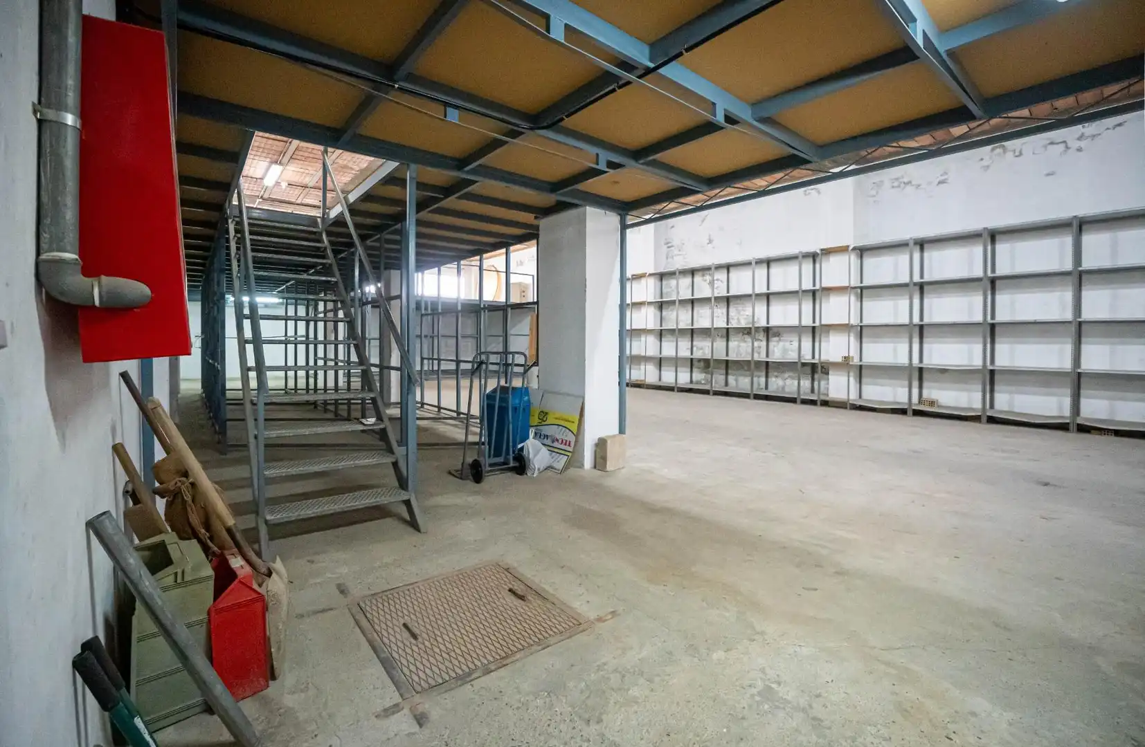 Business premises for sale in Avenida CONSTITUCION 38, imagen 33
