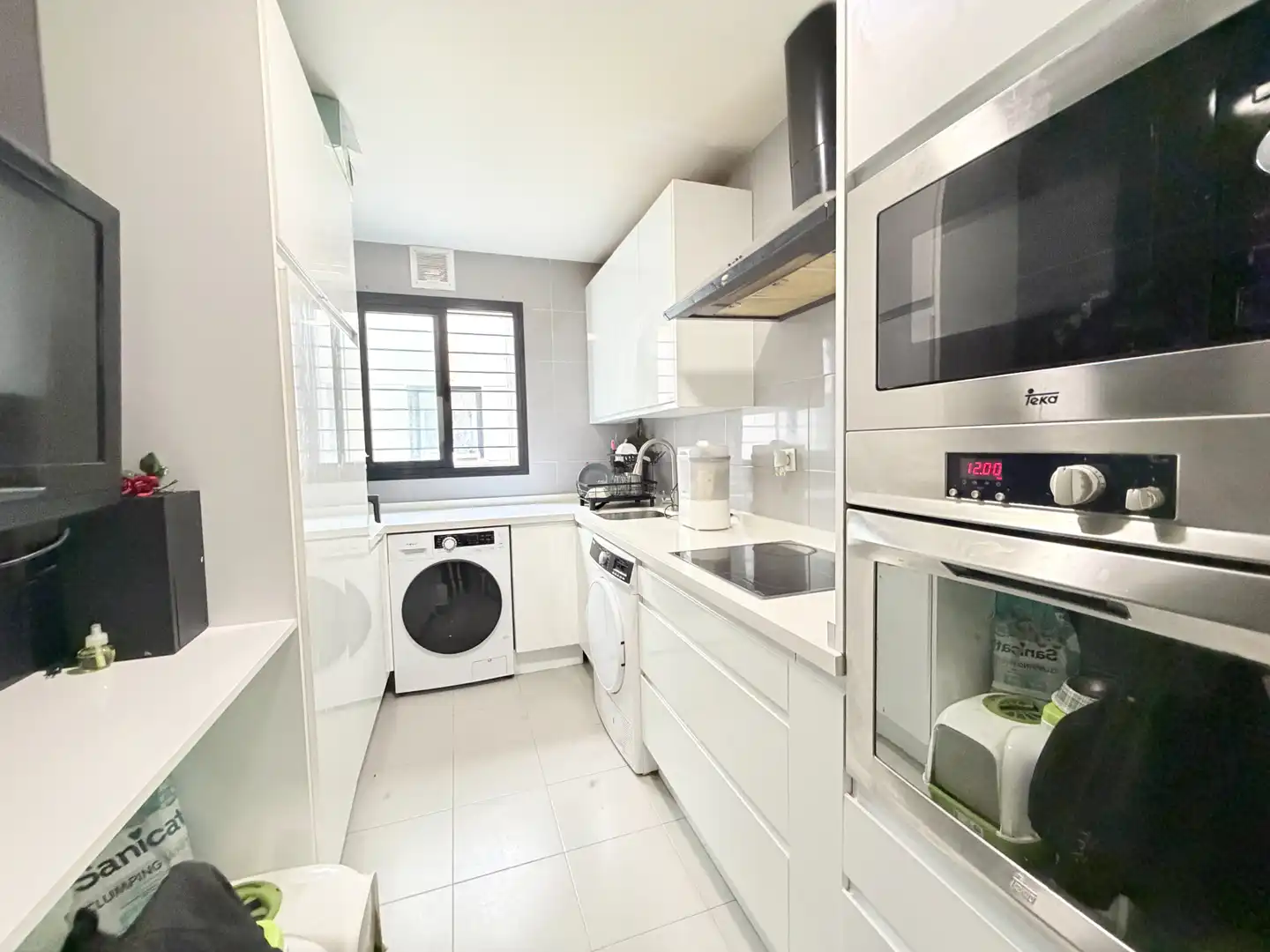 Cocina de Piso en venta en Mairena del Aljarafe con Aire acondicionado y Trastero